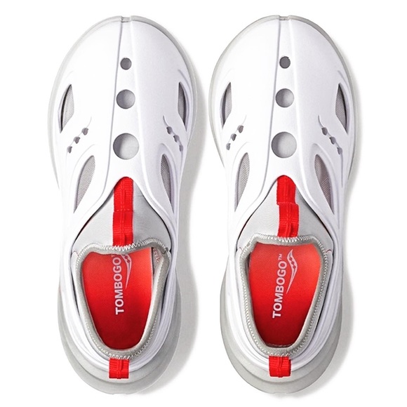 The TOMBOGO™ x Saucony Butterfly - Picture 3 of 10